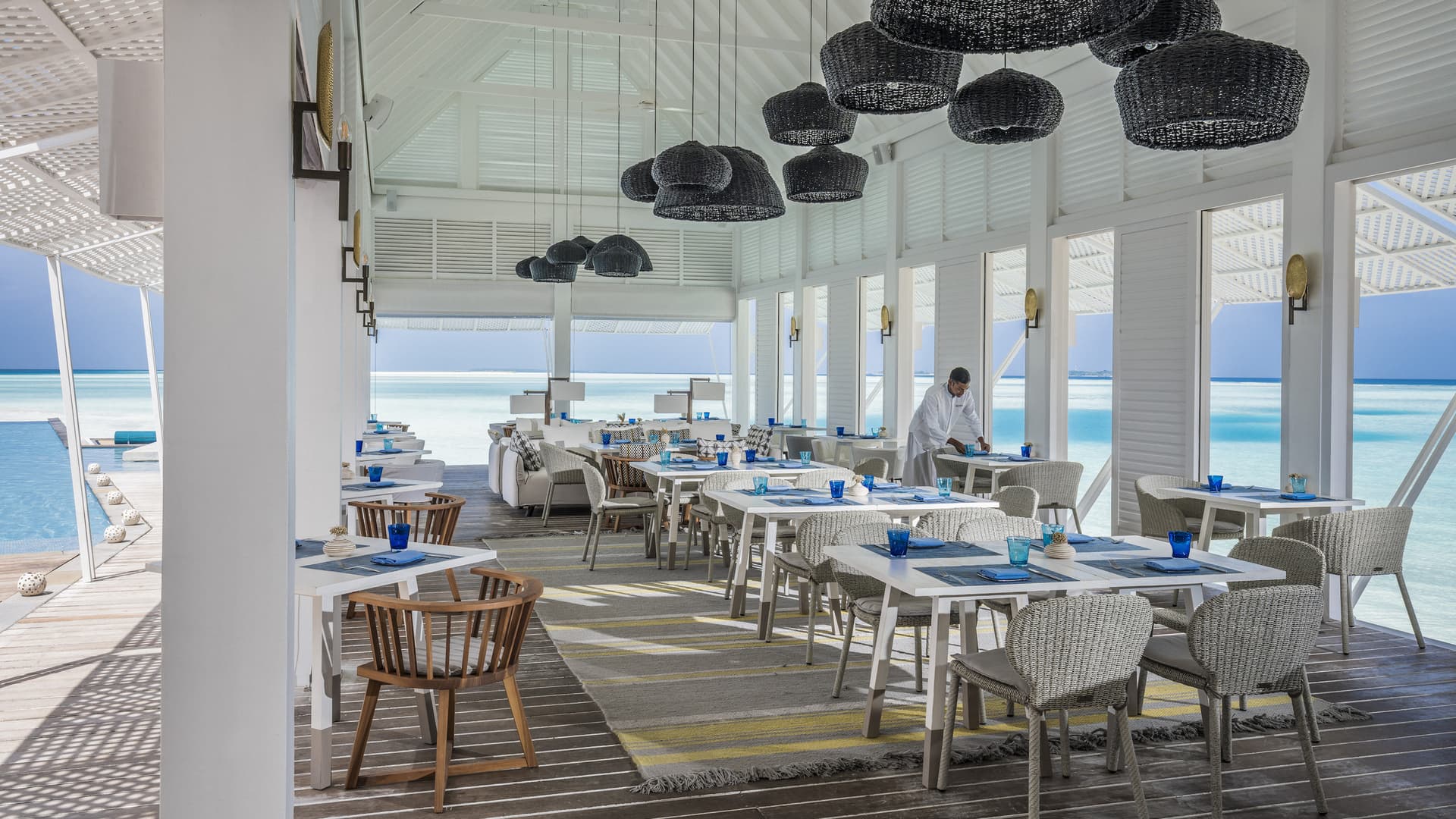 Blu Beach Club